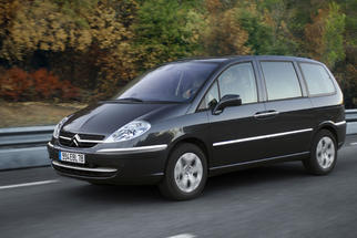  C8 (Φέισλιφτ I) 2002-2008