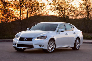  GS IV (Φέισλιφτ 2015) 2015-2018